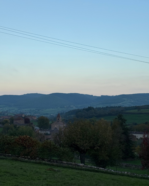 Terrain constructible à Jalogny